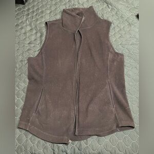 Women’s old navy fleece vest